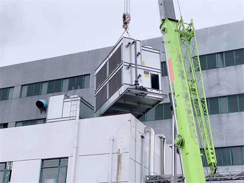 新型節(jié)能冷卻塔基礎(chǔ)施工時(shí)的注意事項(xiàng)(冷卻塔基礎(chǔ)工程施工視頻)