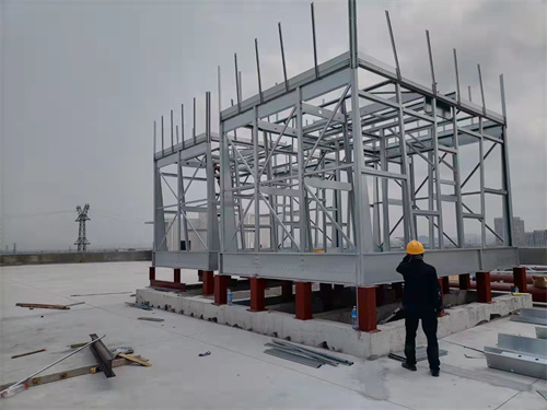 廣東冷卻塔：冷卻塔商品特性(廣東工業(yè)冷卻塔用減速機(jī)