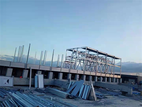 冷卻塔風(fēng)機(jī)的安裝實(shí)用小技巧(冷卻塔風(fēng)機(jī)振動(dòng)值不能超過多少)