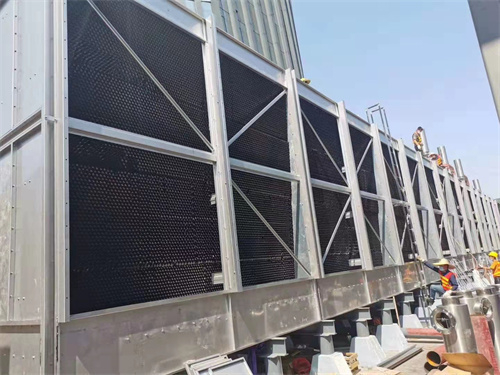 冷卻塔受到污染的原因,冷卻塔為什么會散發(fā)白煙